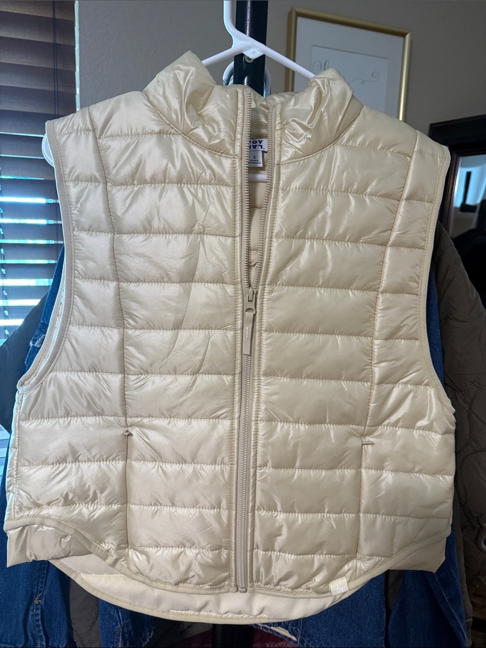 JoyLab Cream Quilted Lightweight Vest